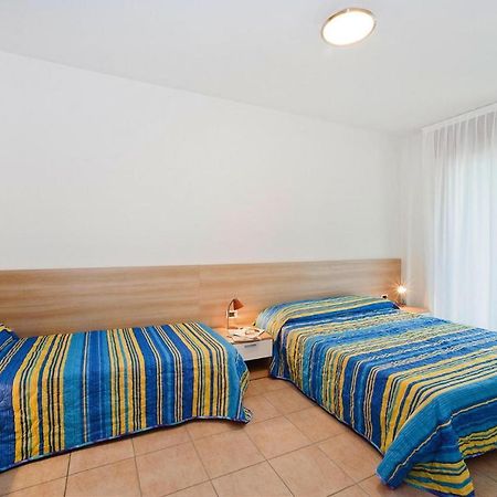 Apartment In Caorle With Heating Extérieur photo