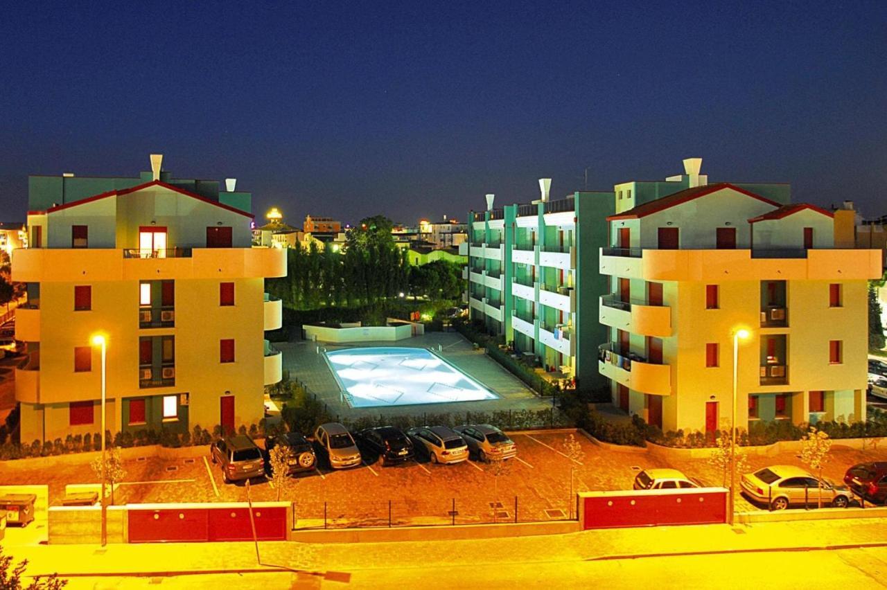 Apartment In Caorle With Heating Extérieur photo